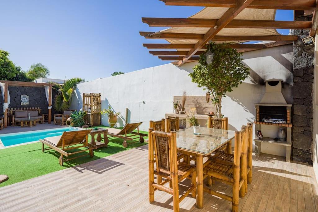 Villa La Isla By Rentaholidayslanzarote ปลายาบลังกา ภายนอก รูปภาพ