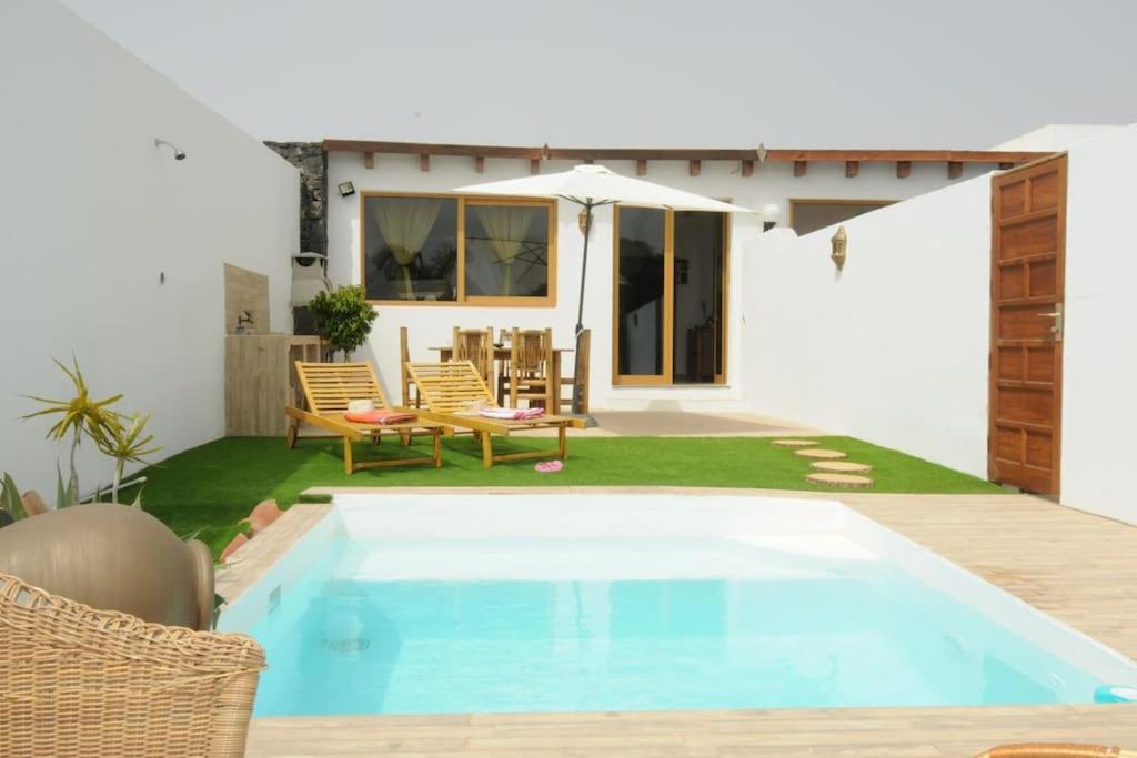 Villa La Isla By Rentaholidayslanzarote ปลายาบลังกา ภายนอก รูปภาพ